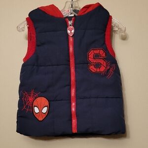 Spider-Man navy/red hooded puffer vest